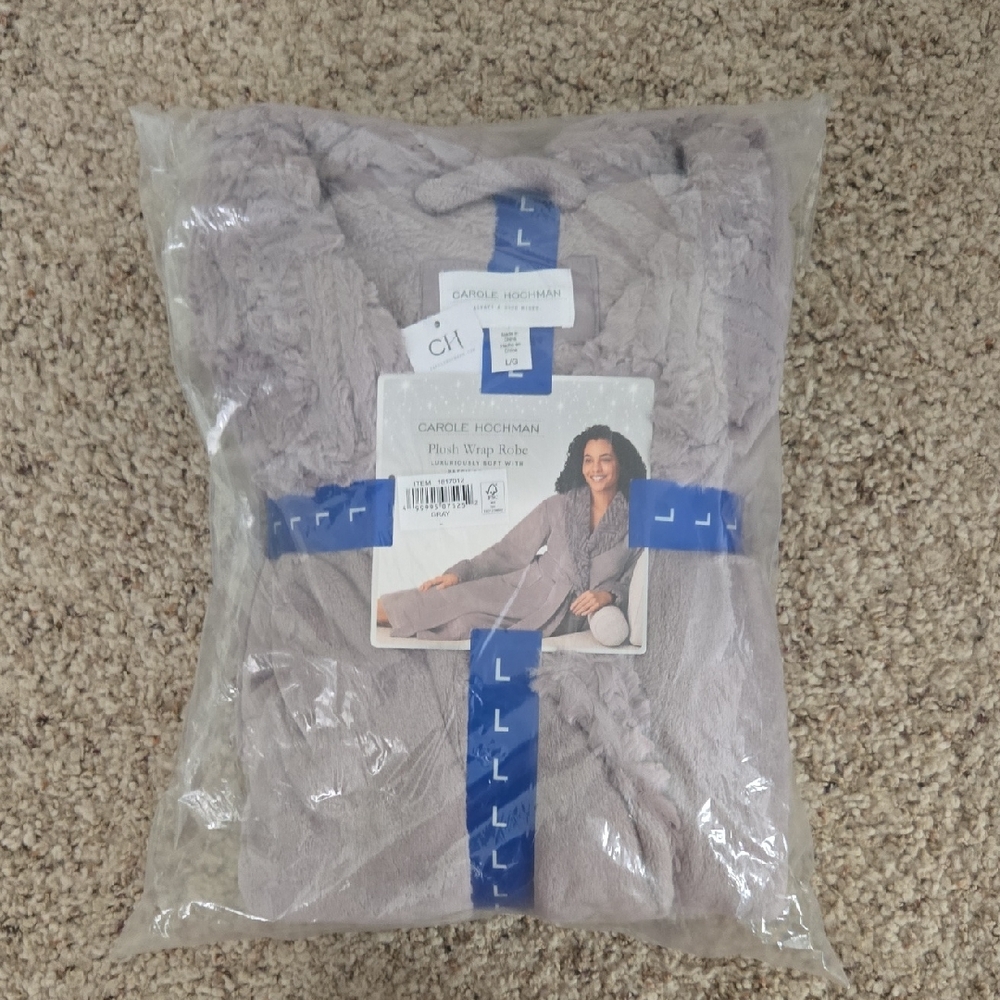 Midnight by Carole Hochman Plush Robe in Soft Gray